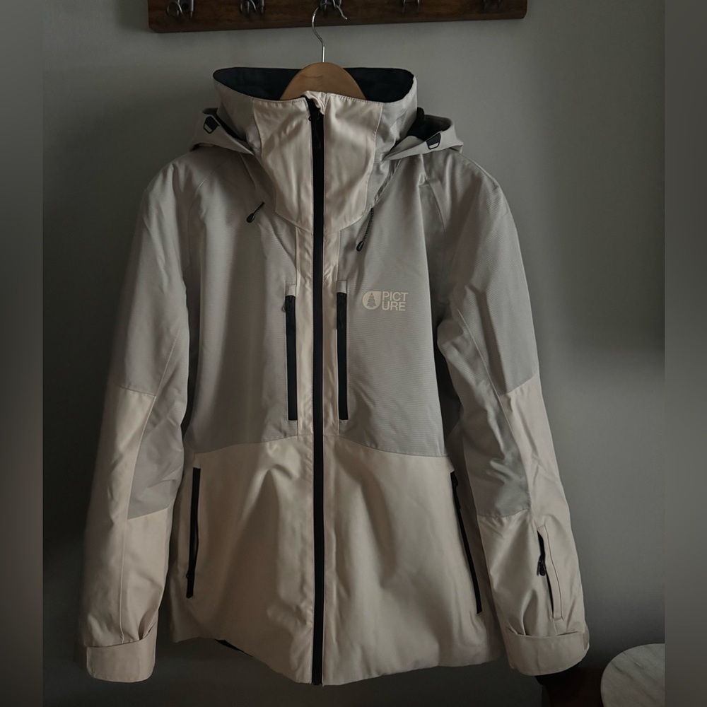 NWOT - PICTURE 
Sygna Jacket (Vanilla colour, XL please see measurements) - Picture 15 of 15